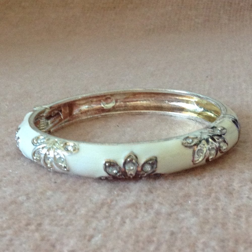 Enamel Bangle Bracelet, White with Purple Flowers